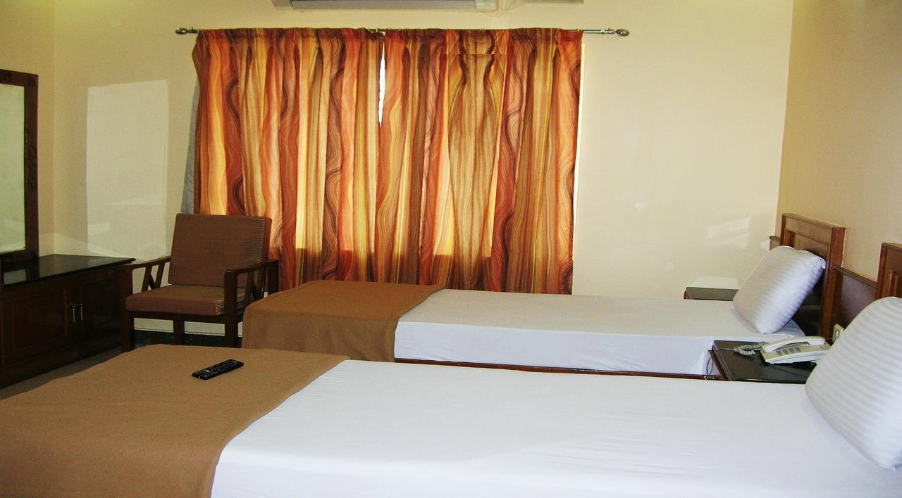 Athidhi Residency Hotell Tirupati Eksteriør bilde